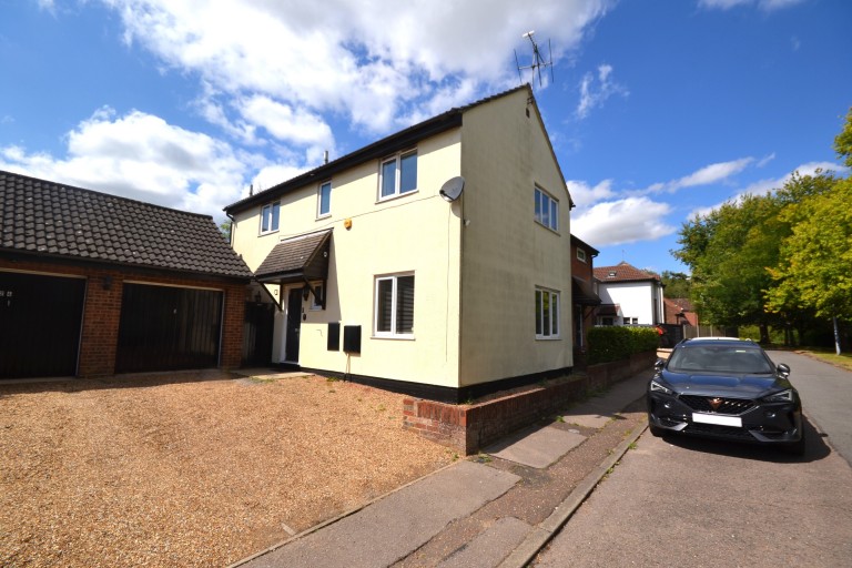 View Full Details for Arbour Way, Highwoods, Colchester - EAID:90ef3fe195d2b9a04aee647f2129548d, BID:1