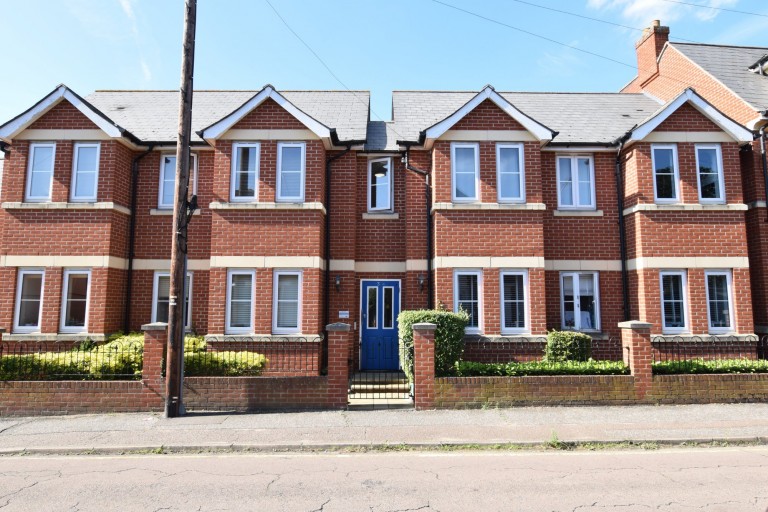 View Full Details for Abbey Court, Colchester - EAID:90ef3fe195d2b9a04aee647f2129548d, BID:1