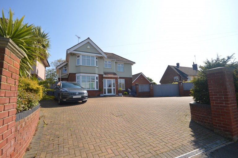 View Full Details for Fronks Road, Dovercourt, Harwich - EAID:90ef3fe195d2b9a04aee647f2129548d, BID:2
