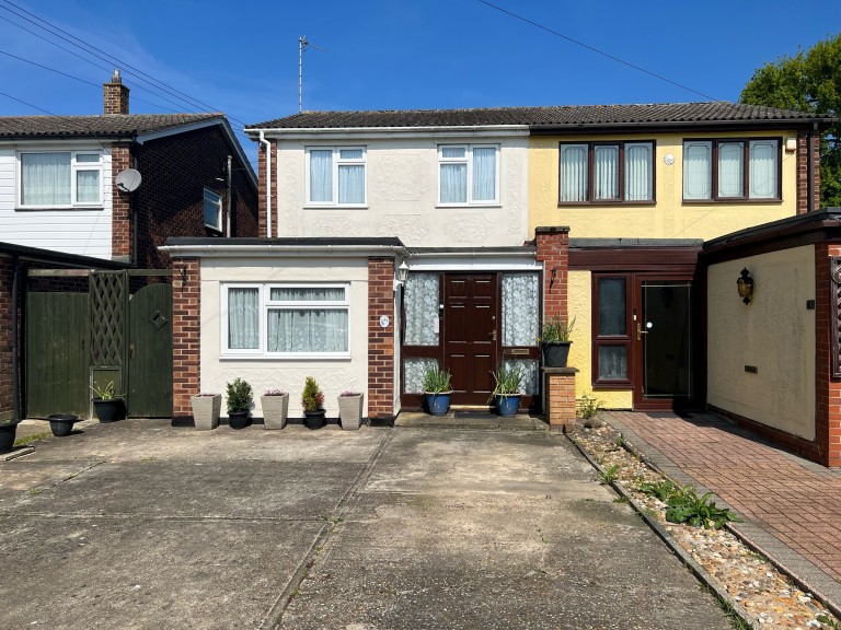 View Full Details for Chapel Road, Tiptree - EAID:90ef3fe195d2b9a04aee647f2129548d, BID:1