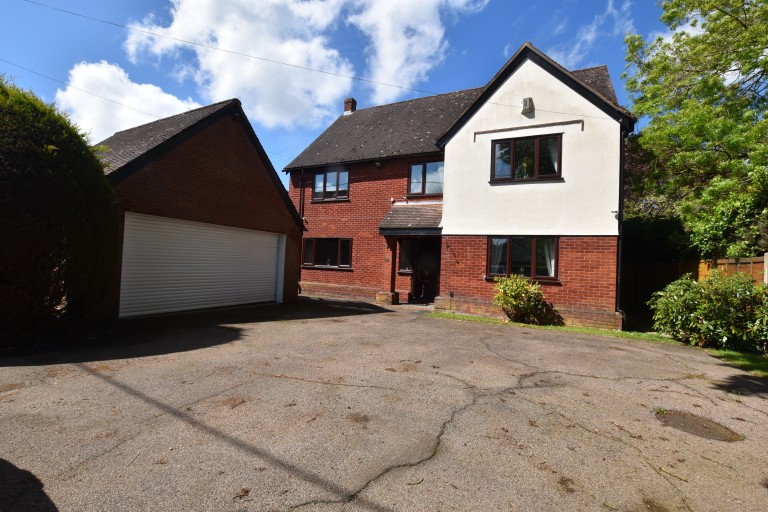 View Full Details for Lexden Road, West Bergholt - EAID:90ef3fe195d2b9a04aee647f2129548d, BID:1