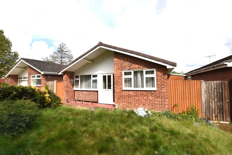 View Full Details for Belmont Crescent, Colchester - EAID:90ef3fe195d2b9a04aee647f2129548d, BID:1