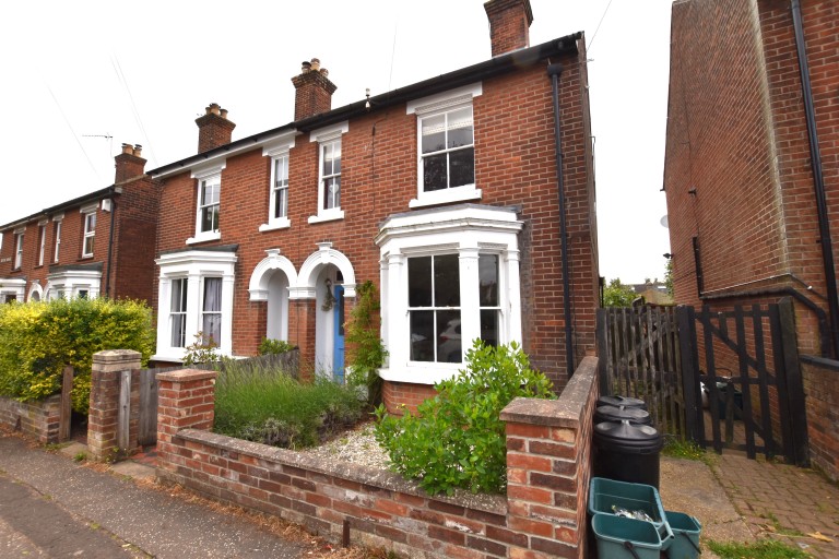 View Full Details for Irvine Road, Colchester - EAID:90ef3fe195d2b9a04aee647f2129548d, BID:1