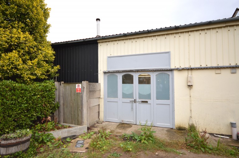 View Full Details for Studio/Workshop/Garage Unit at Hamilton Road, Wivenhoe - EAID:90ef3fe195d2b9a04aee647f2129548d, BID:2