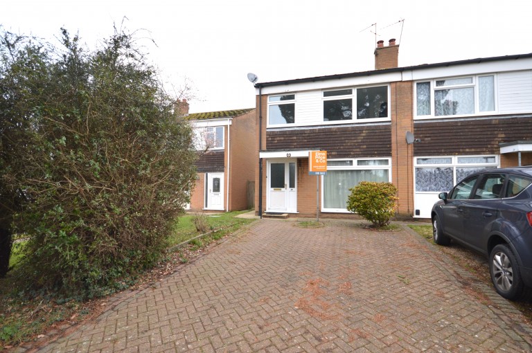 View Full Details for Denham Close, Wivenhoe - EAID:90ef3fe195d2b9a04aee647f2129548d, BID:2