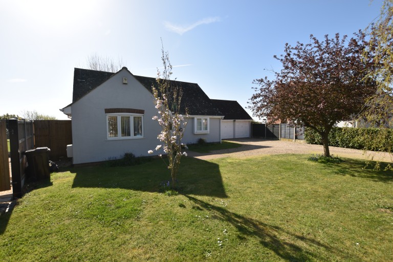 View Full Details for Pyefleet View, Langenhoe, Colchester - EAID:90ef3fe195d2b9a04aee647f2129548d, BID:1